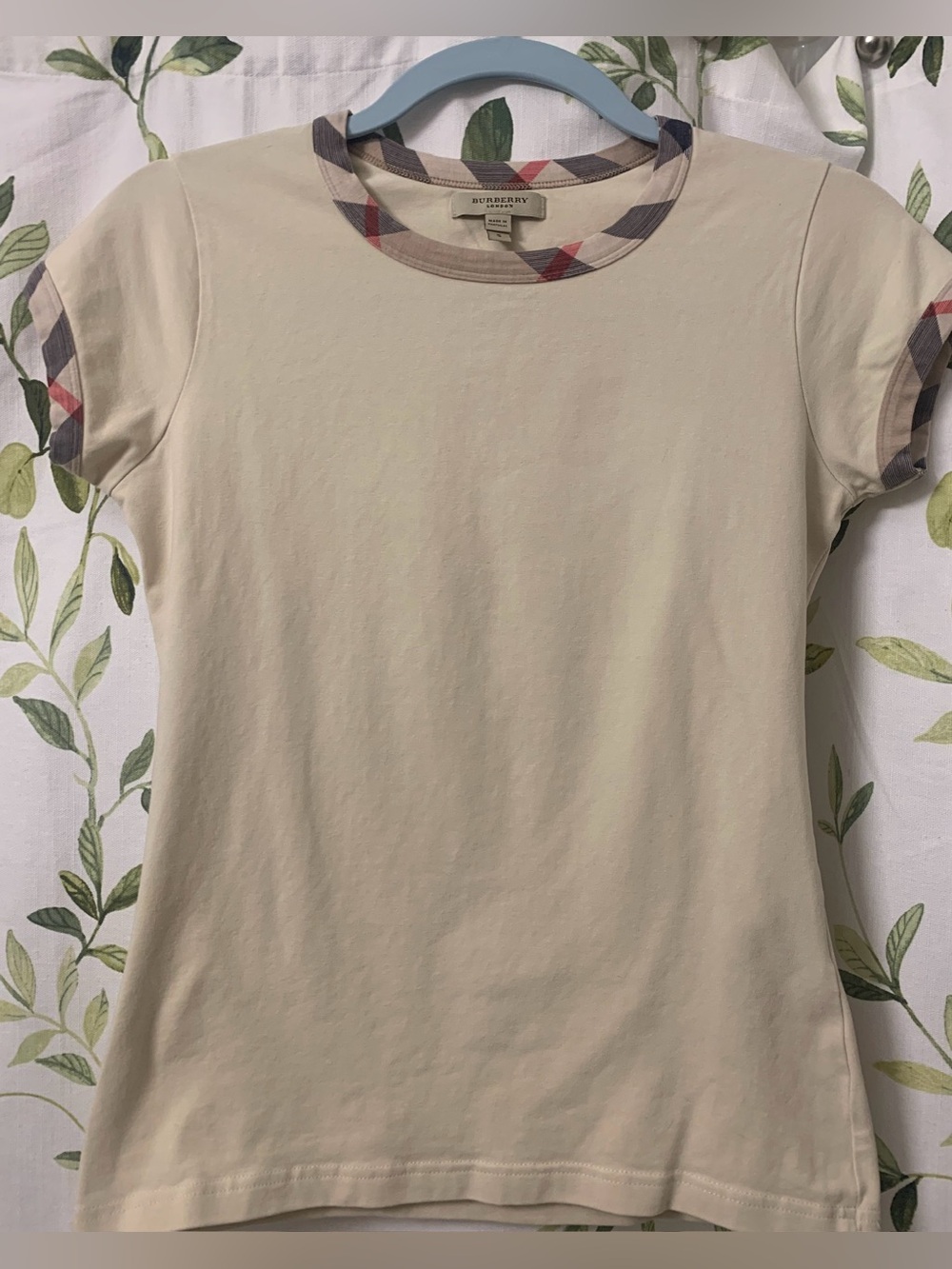 Burberry Cream Cap-Sleeve Tee with Signature Nova Check Trim• Small• NWOT
